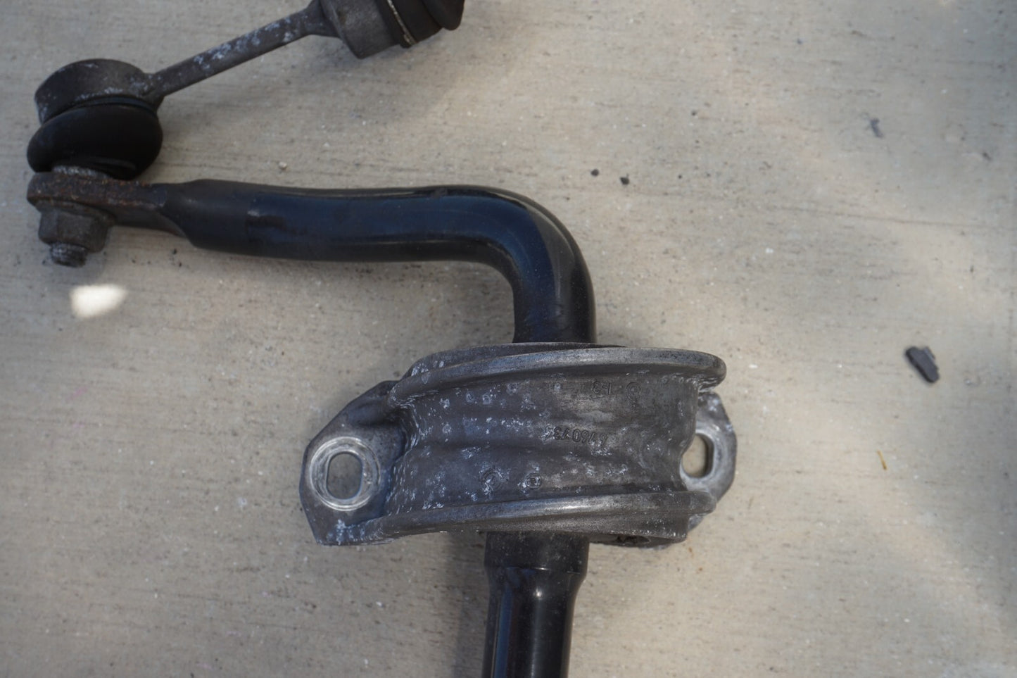 06-10 BMW E64 650i Rear Active Stabilizer Anti-Roll Sway Bar  OEM
