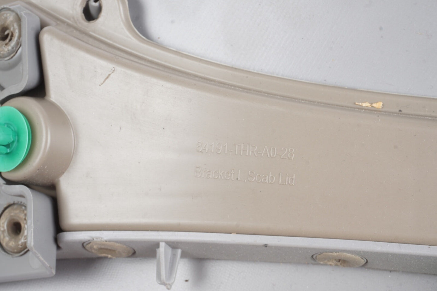 2018 - 2024 HONDA ODYSSEY REAR LEFT SIDE D PILLAR UPPER TRIM COVER PANEL OEM