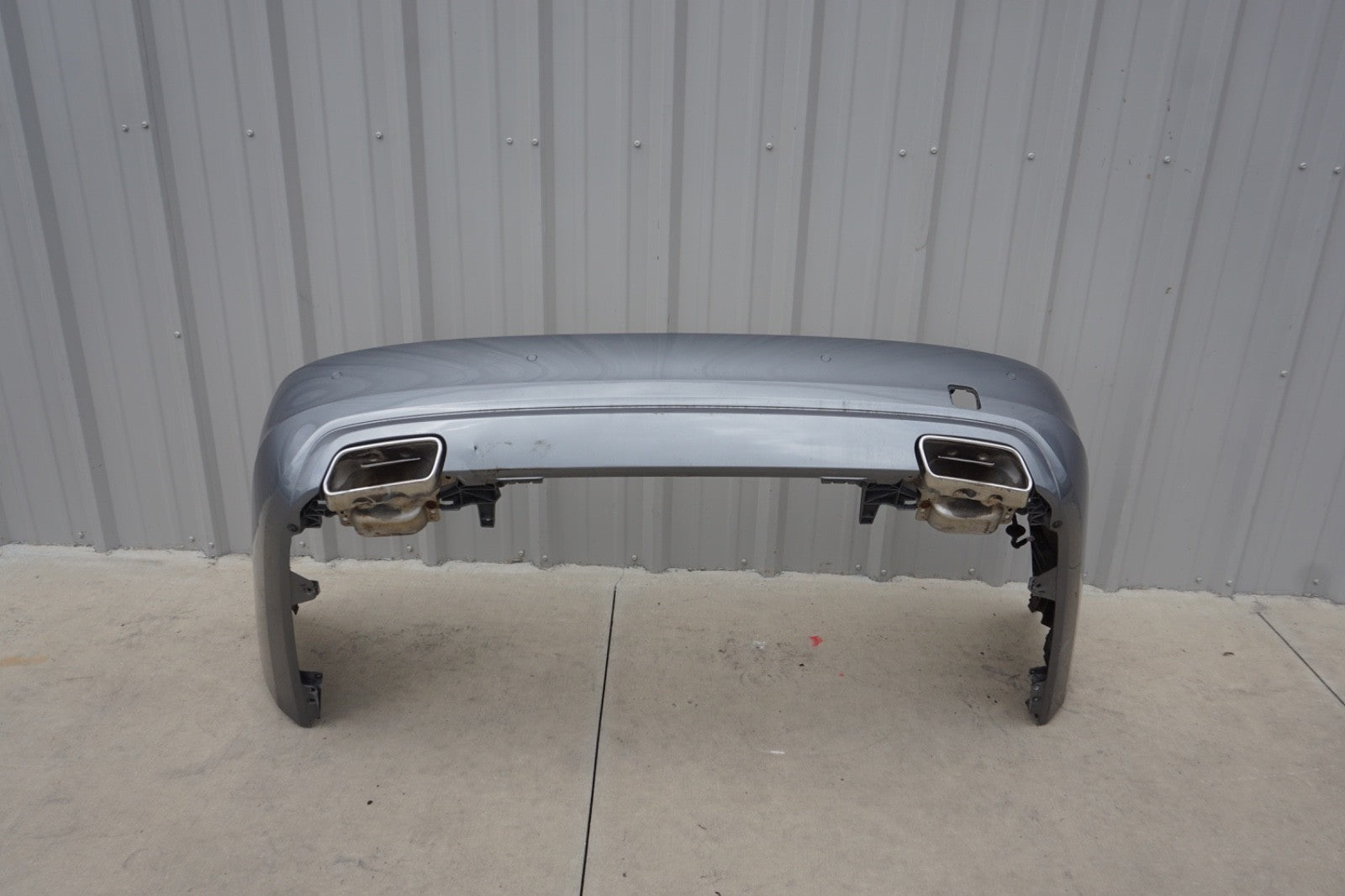 10-13 Mercedes W221 S400 S550 Rear Bumper Cover Assembly GRAY OEM
