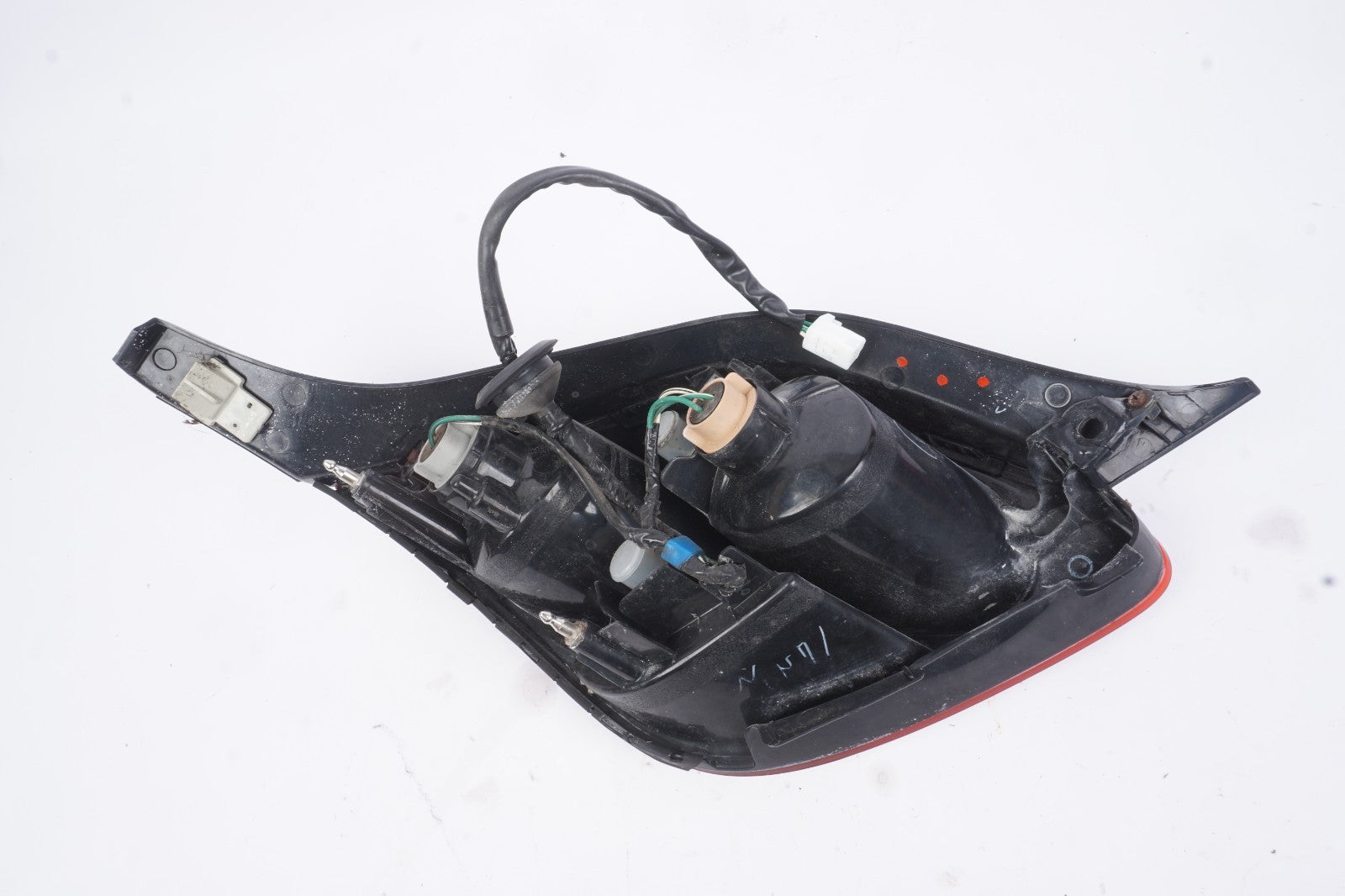 2002 - 2005 LEXUS SC430 TAIL LIGHT TAIL LAMP QUARTER RIGHT OEM