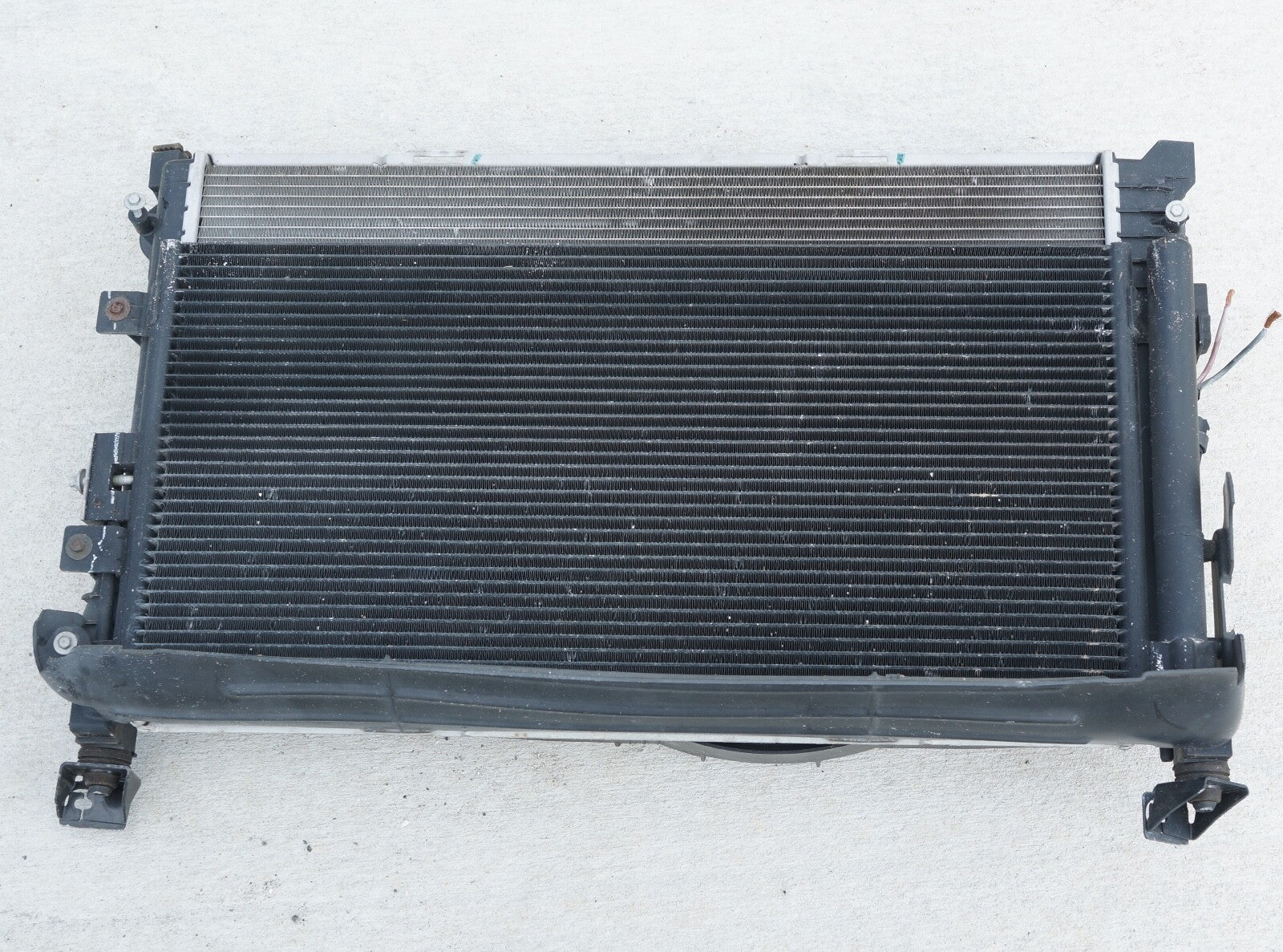 2012-2019 Fiat 500 A/C Condenser Radiator Cooling Fan 68073672AA