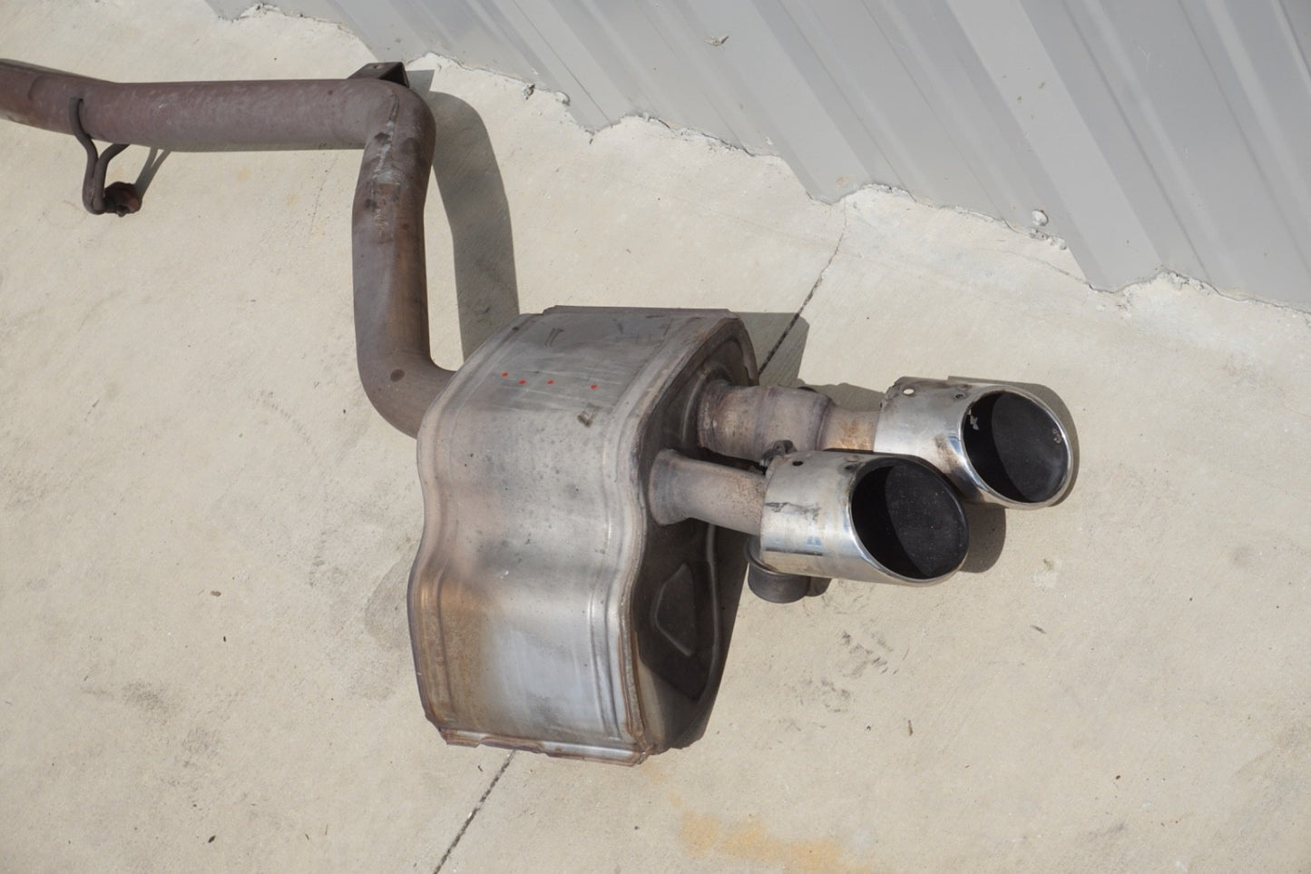 2014 - 2024 MASERATI GHIBLI 3.0L REAR EXHAUST SYSTEM RIGHT SIDE MUFFLER OEM