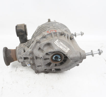 2014 - 2019 Maserati Ghibli Rear Differential Diff Axle Carrier 670009608 Oem
