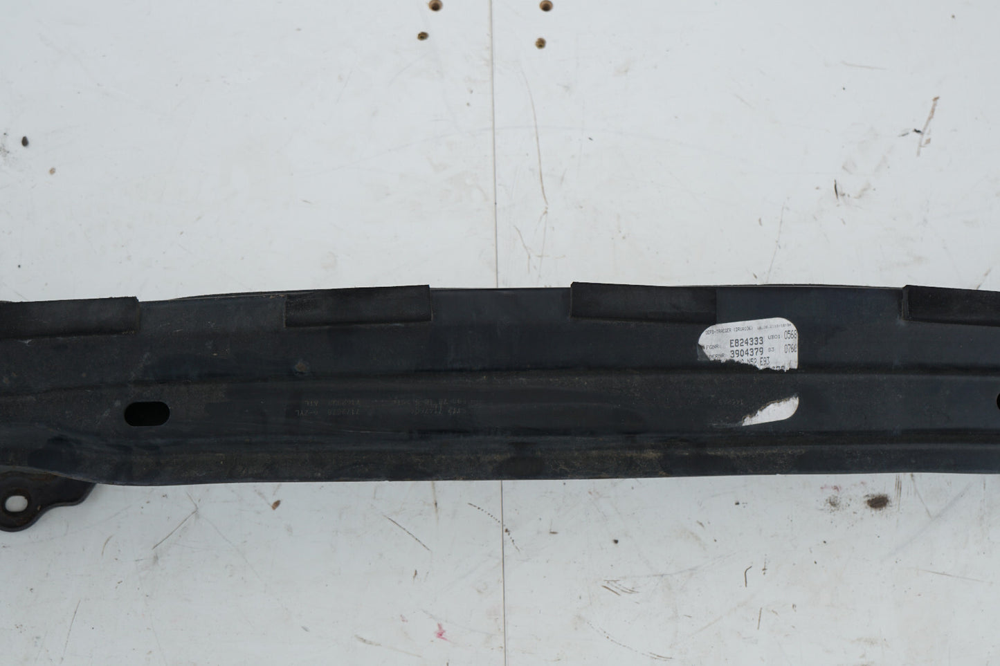 06 - 11 BMW 335i 328i E93 E92 REAR BUMPER REINFORCEMENT 7147604 OEM