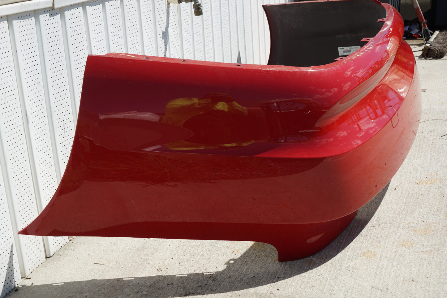 2007 - 2010 BMW 328i E93 CONVERTIBLE REAR BUMPER COVER OEM