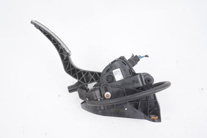 2014 - 2019 Maserati Ghibli Gas Pedal Accelerator OEM