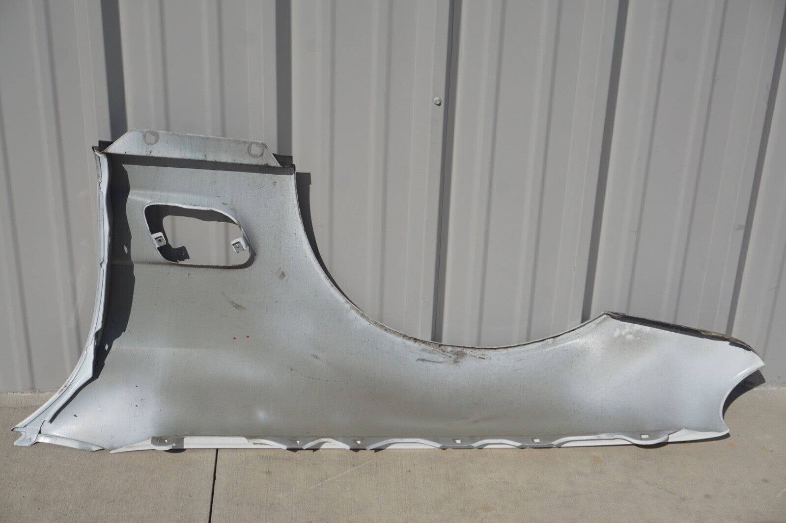 03 Mercedes R230 SL500 fender, right 03-08 SL500 SL600 SL65 SL55 AMG 2308800218