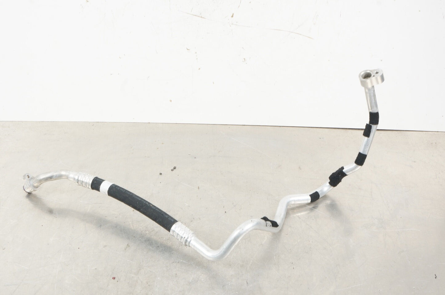 2008 - 2014 MERCEDES S CL CLASS - A/C CONDENSER HOSE LINE PIPE OEM A2218301717