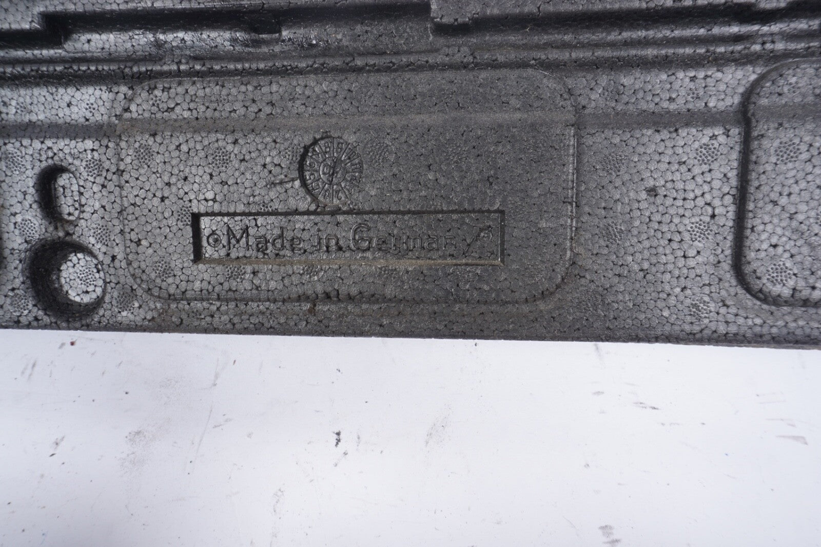 07-09 Mercedes W221 S550 S600 Front Bumper Impact Absorber 2218851137 OEM