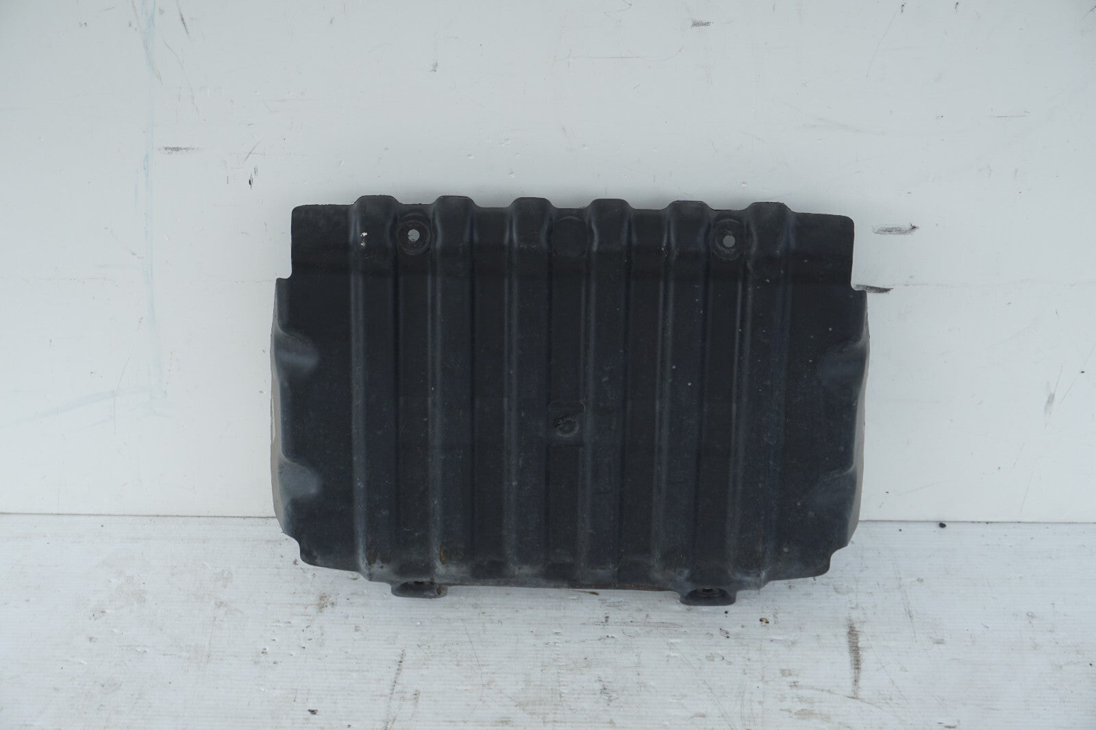 2007-2013 Chevy Silverado/ Sierra 1500 Front Engine Splash Shield Cover  OEM
