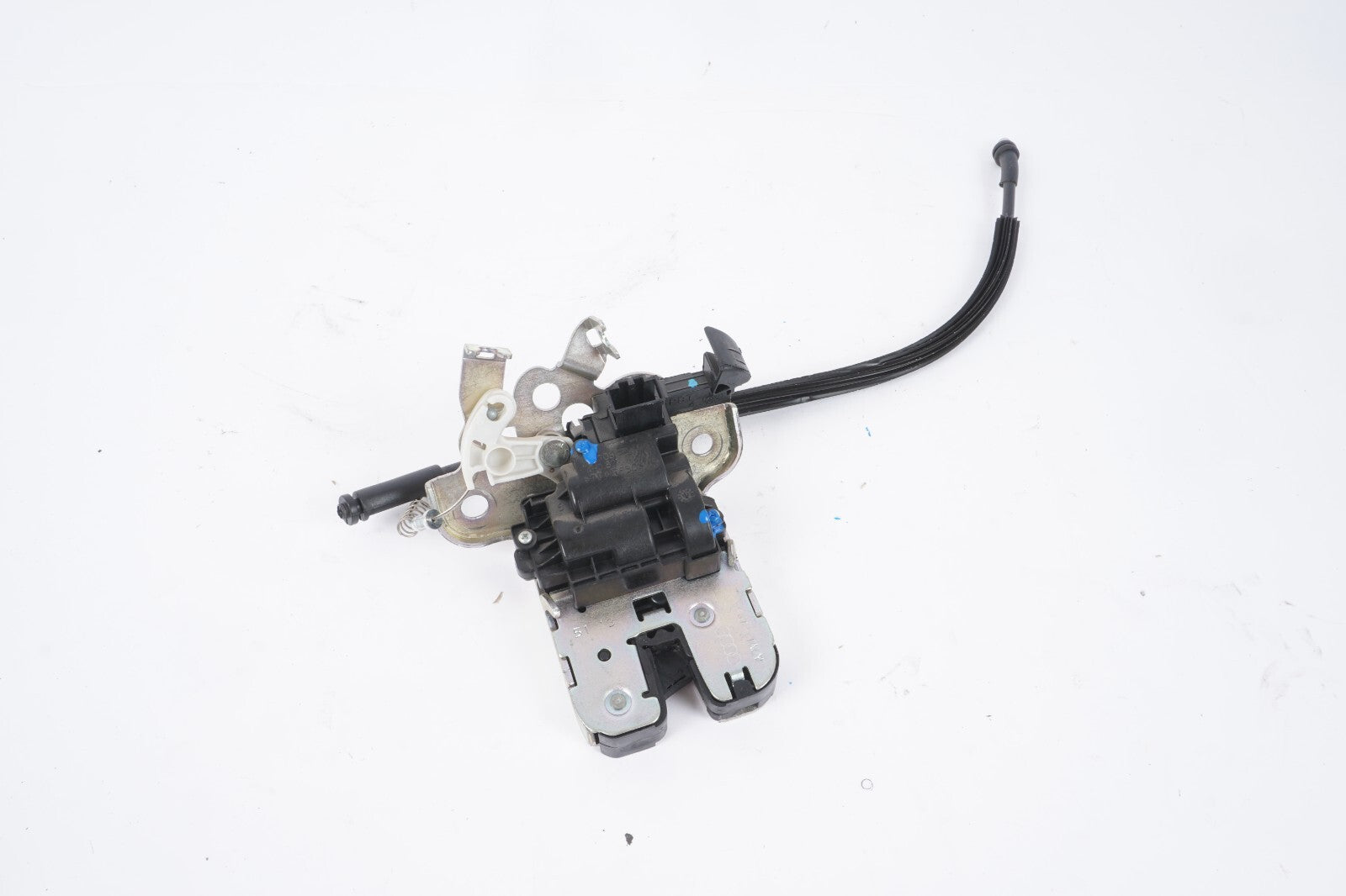 12-17 AUDI A8L A8 Trunk Lock Actuator 4H0827505A OEM