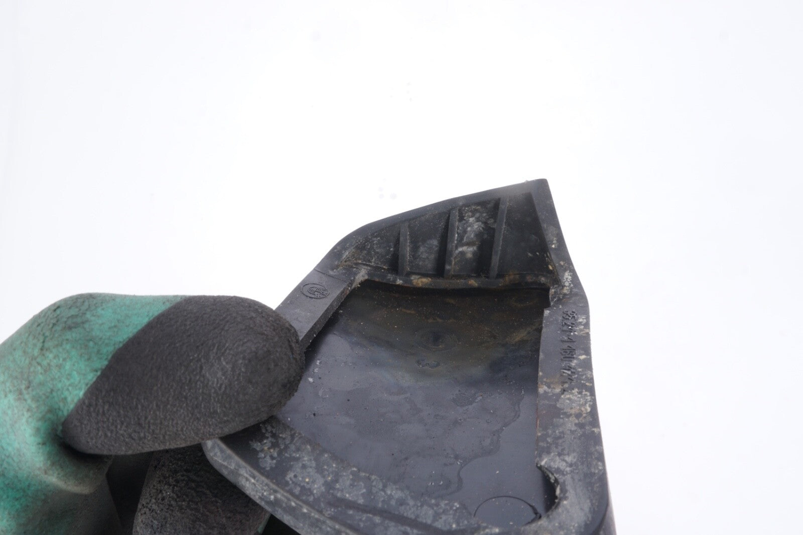 2008 - 2013 BMW E90 E91 E92 328i 3 Series OEM Brake Pedal Rubber Pad
