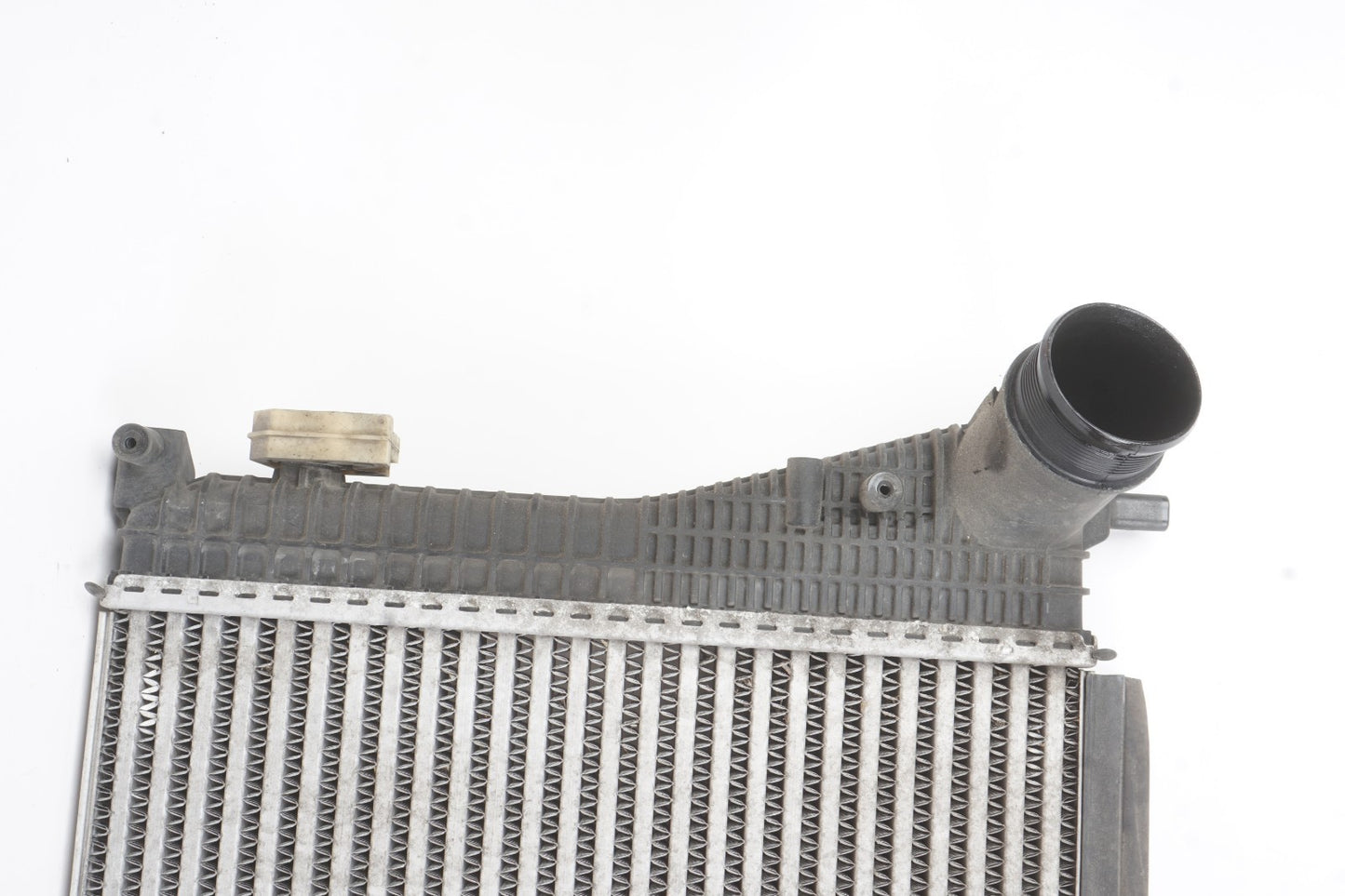 2014-2022 Volkswagen Passat Turbo Intercooler 5C0145803B OEM