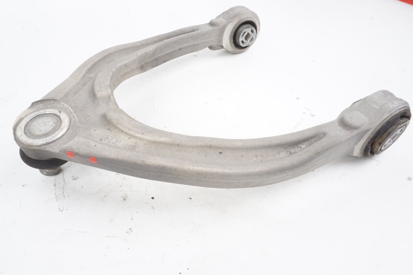 2017 - 2025 ALFA ROMEO GIULIA FRONT SUSPENSION RIGHT SIDE UPPER CONTROL ARM OEM