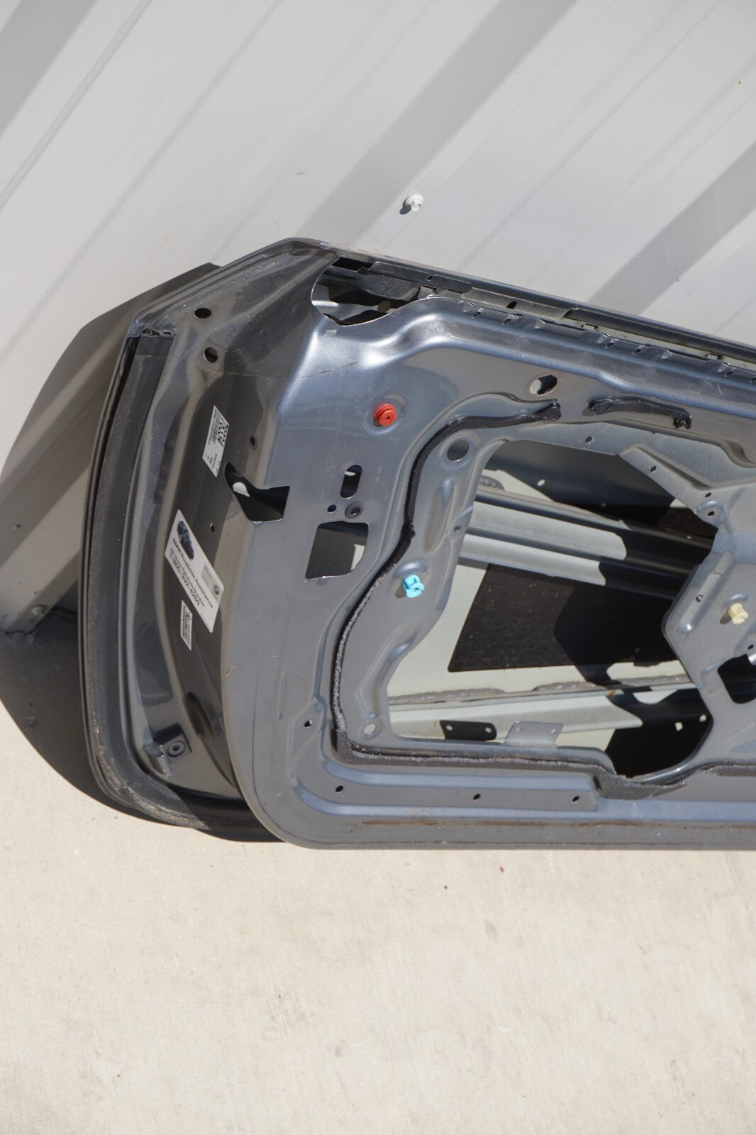 07 - 13 BMW 328i 335i Convertible Front Left Driver Door Shell OEM
