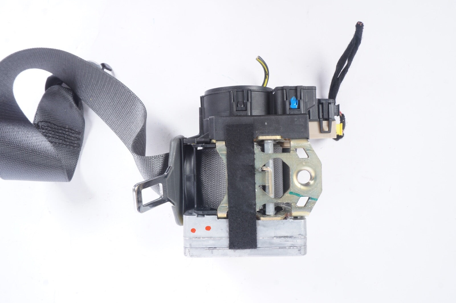 03-06 Mercedes R230 SL500 SL55 AMG Right Side Seatbelt Seat Belt Retractor OEM