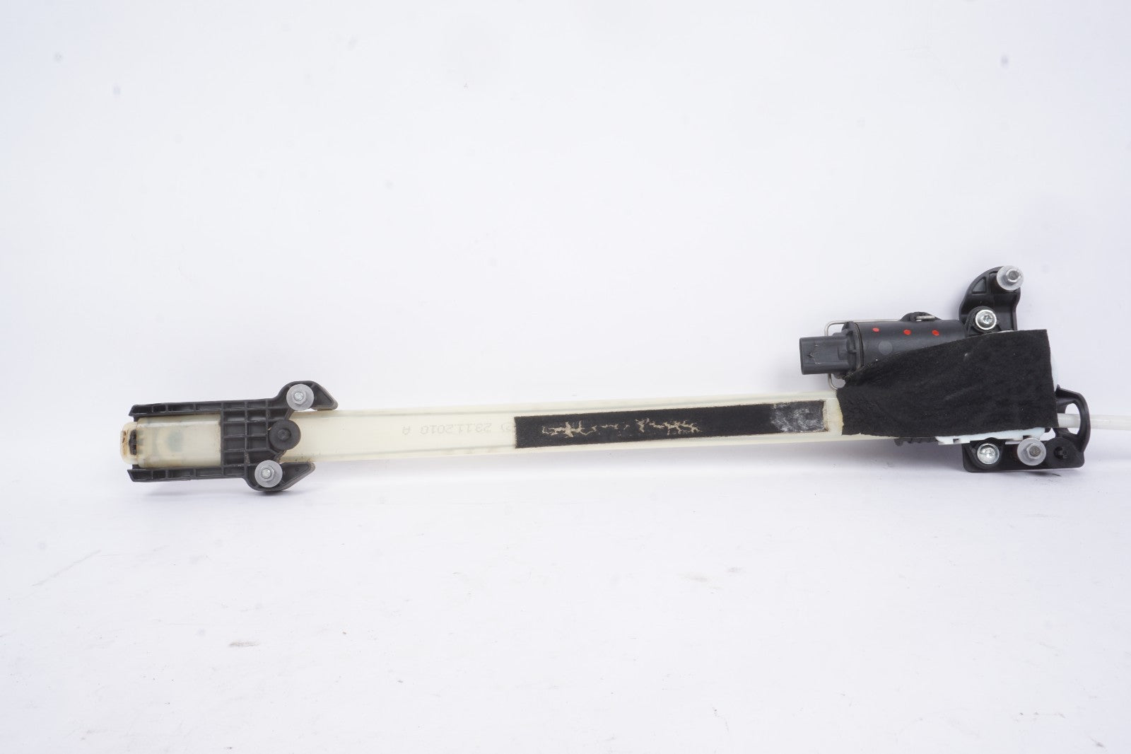 2011 -  2018 AUDI A8 QUATTRO LONG SHADE WINDOW BLIND MOTOR REAR LEFT OEM