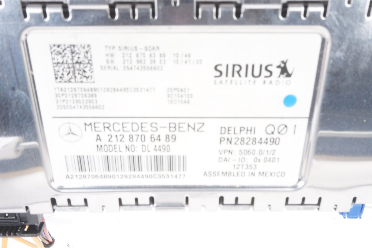 2010 - 2013 Mercedes W212 E350 E550 Satellite Radio Receiver Module OEM