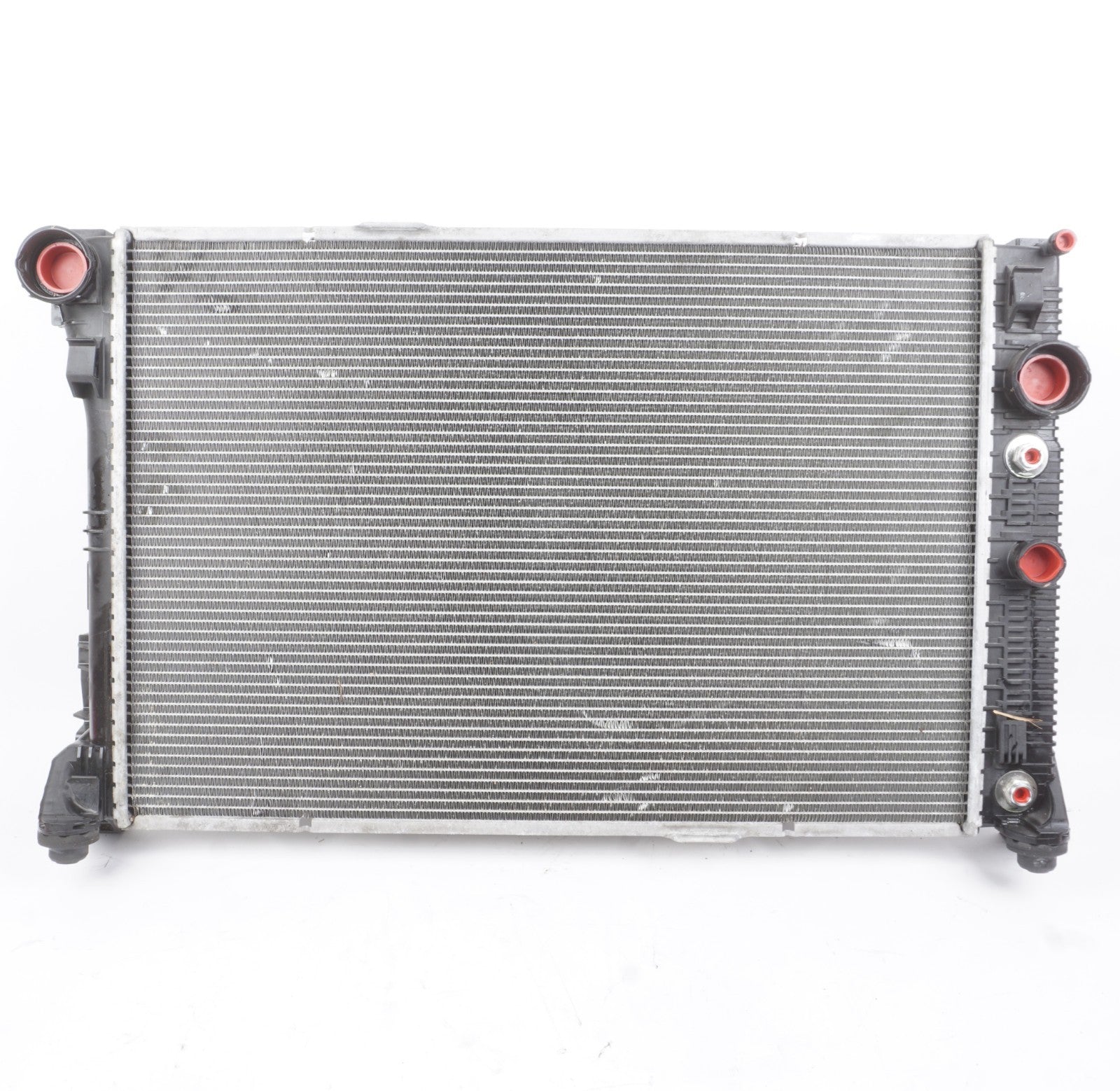 2014 - 2017 Mercedes-Benz E350 E400 Engine Cooling Radiator 2045003603 OEM