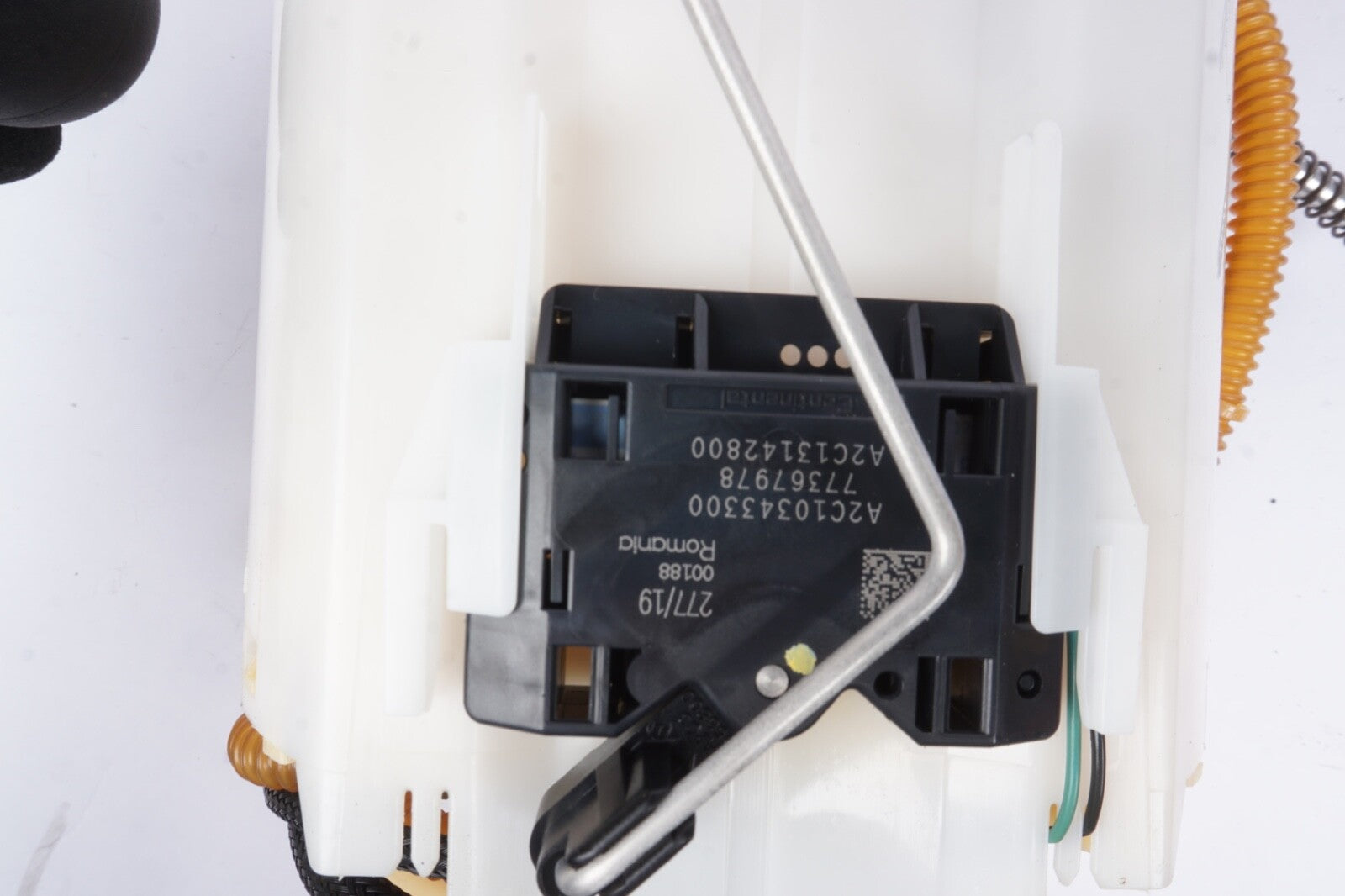 2017 - 2020 ALFA ROMEO GIULIA TANK FUEL GAS PUMP OEM 00505620430