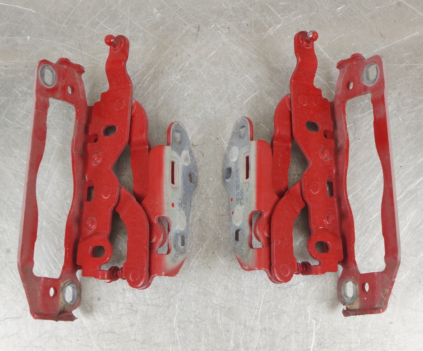 08-14MERCEDES BENZ W204 C350 C300 C63 OEM  PAIR FRONT LEFT& RIGHT SIDE HOOD HING