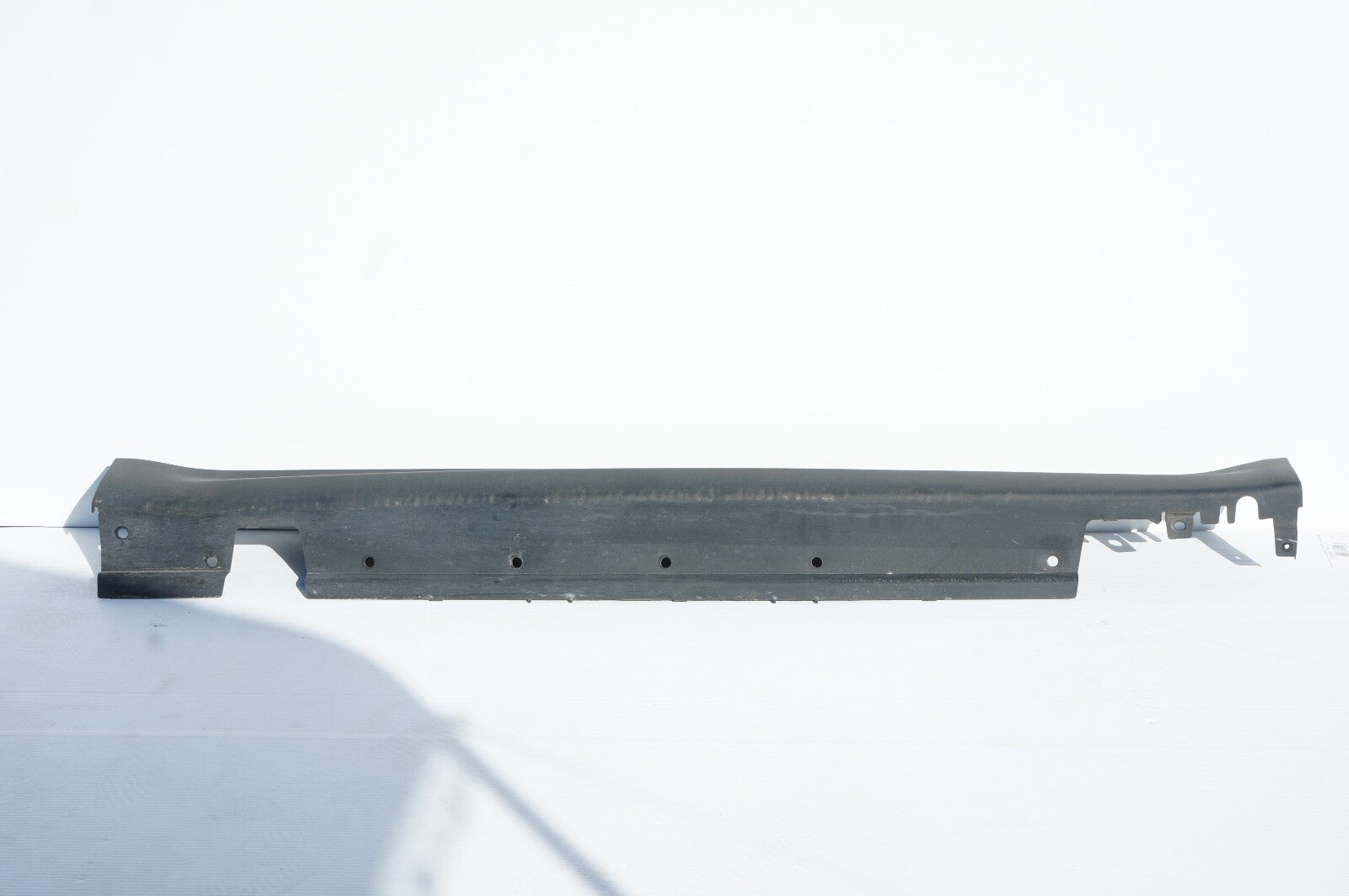 2007 2008 2009 2015 Mini Cooper R56 R57 R58 Left Rocker Panel Side Skirt 7147915