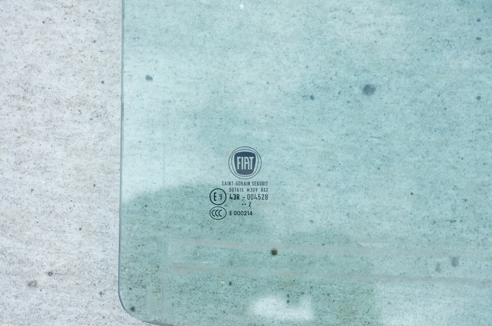 2012-2019 Fiat 500 2Dr Right Door Glass Window OEM