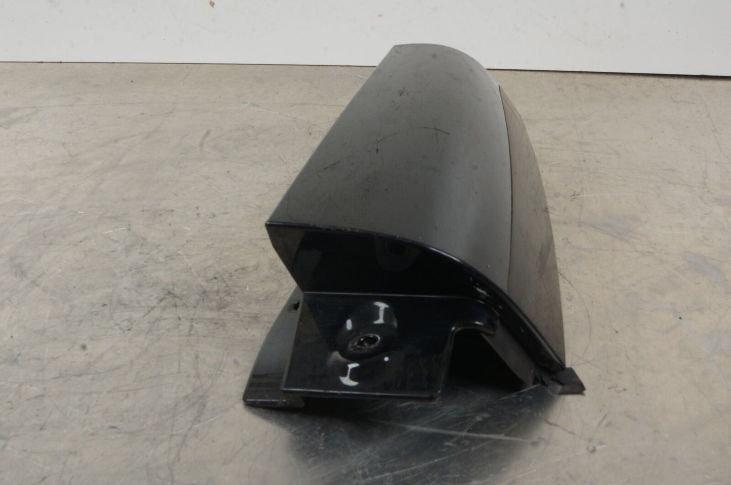 07-14 MINI COOPER R55 PASSENGER REAR C-PILLAR COLUMN EXTERIOR TRIM OEM 7167228