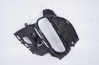 2010-2013 PORSCHE PANAMERA 970 FRONT RIGHT SIDE BRACKET FRAME TRIM