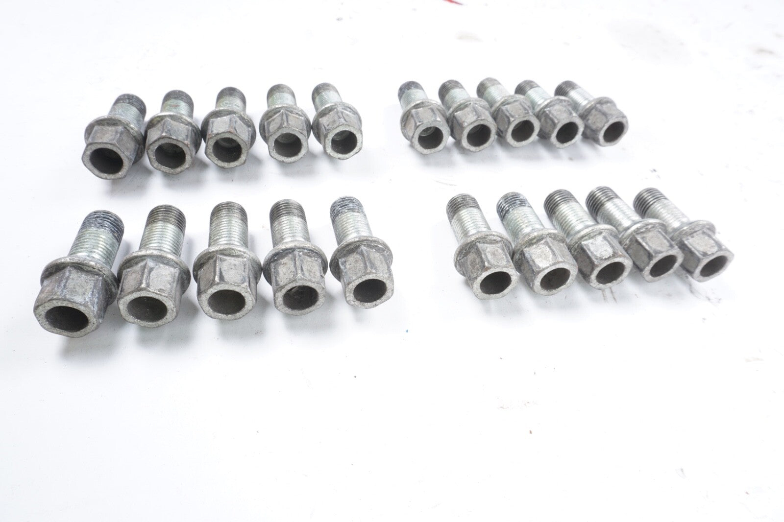 2013 - 2017 Audi A6 S7 A7 Lug Nuts Bolts Tire Wheel Rim Standard Set Of 20 Oem