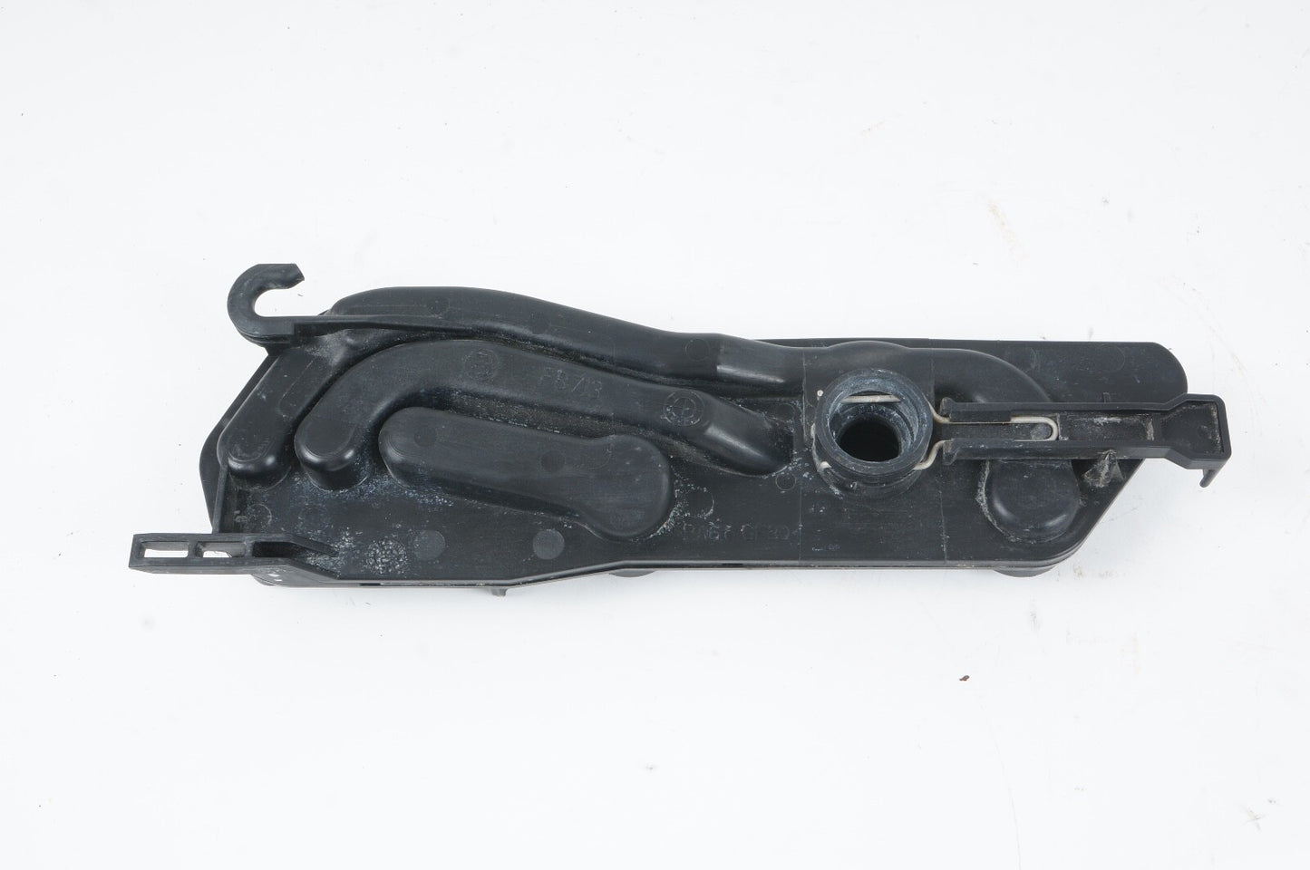 2006-2007 BMW 525XI 650 - Radiator Mount Plate 7534907