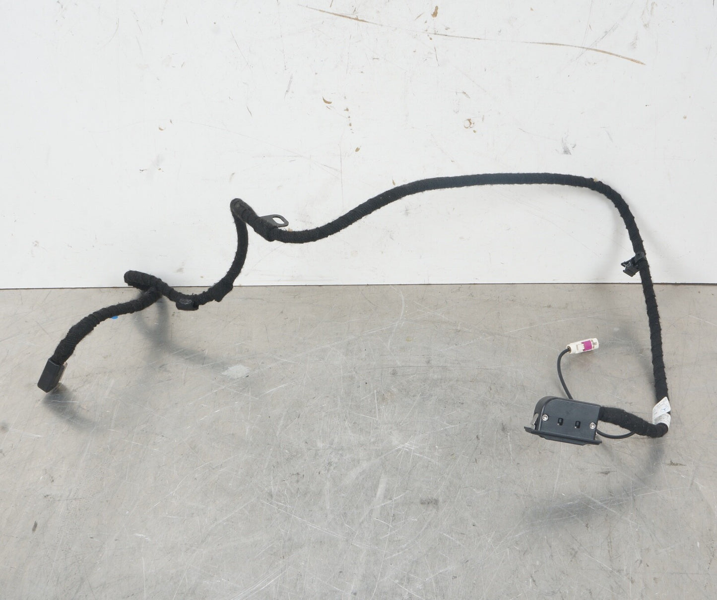 10-14 Mercedes W216 CL550 S63 CL65 AMG Communication Interface Cable Harness OEM