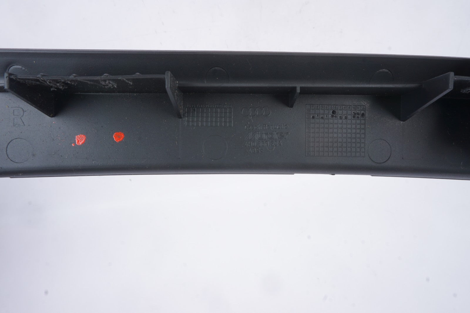 2011 - 2018 AUDI A8 QUATTRO FRONT LEFT AND RIGHT SIDE PILLAR MIDDLE TRIM COVER