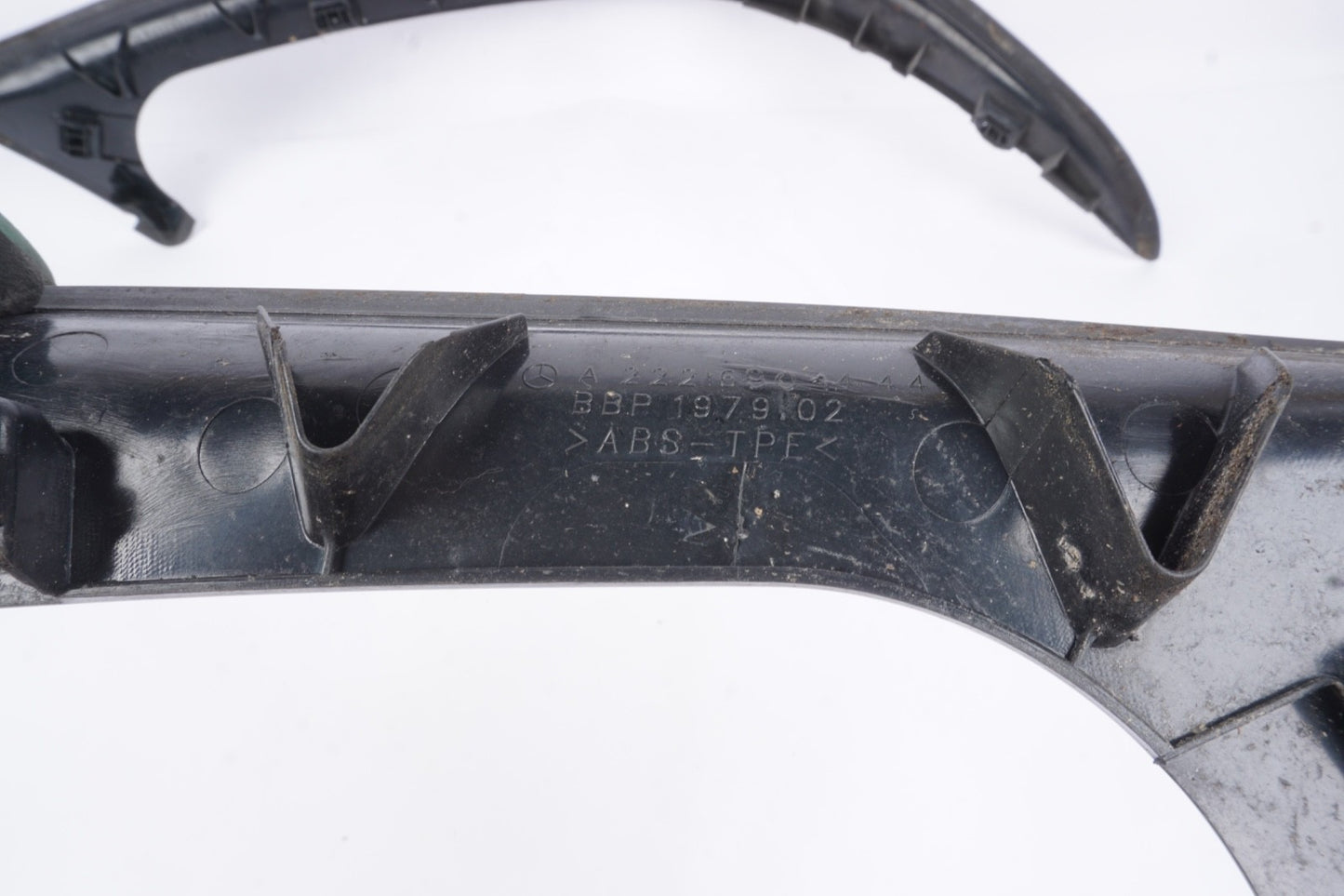 2014-2016 MERCEDES W222 S550 LEFT&RIGHT REAR WATER DRIP RAIL TRIM PAIR OEM