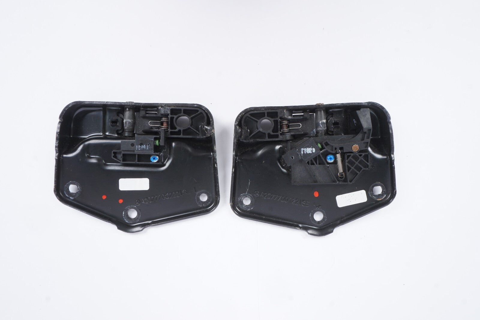 11 - 17 Mercedes E350 E550 Front Top Roof Lock Latch Cover Set of 2 OEM