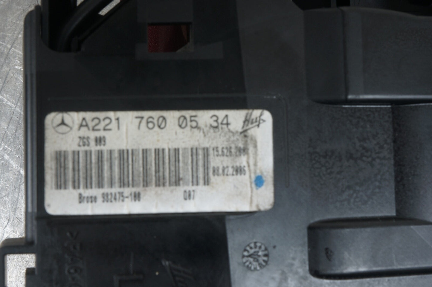 07-13 Mercedes W221 S550 S400 Front Left Exterior Door Handle Keyless Go OEM