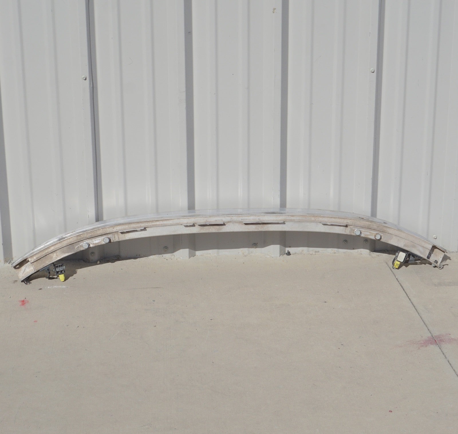 2007 – 2013 Mercedes S550 W221 Front Bumper Reinforcement Impact Bar A2216221504