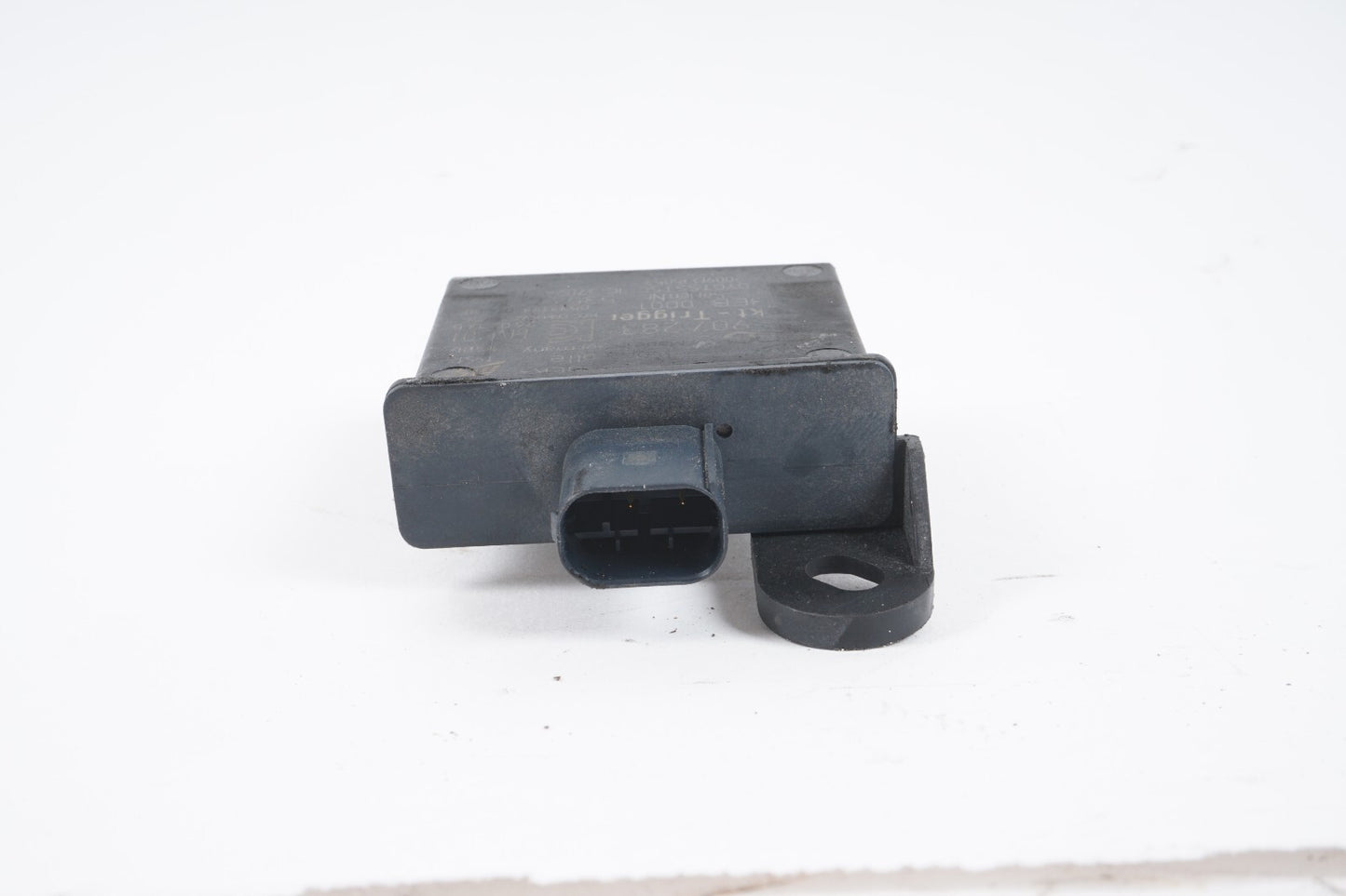 2011-2018 PORSCHE CAYENNE Tire Pressure Monitoring System Control Module OEM