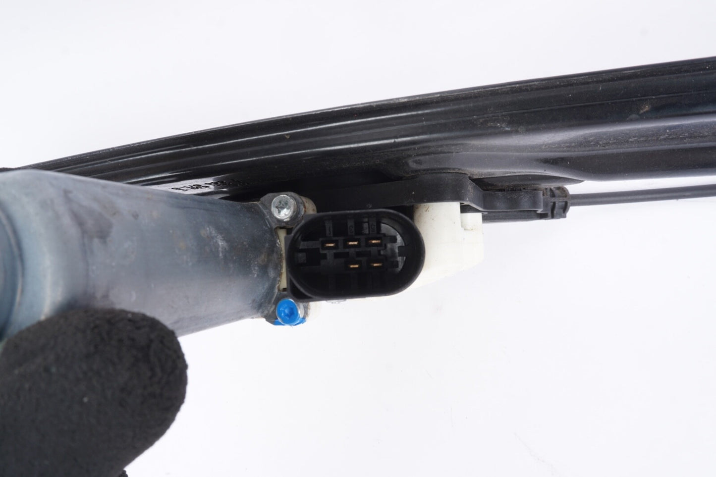 2011 - 2017 BMW X3 REAR LEFT SIDE DOOR WINDOW REGULATOR W/ MOTOR OEM