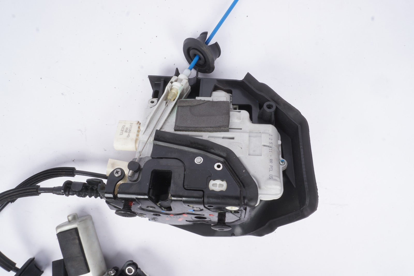 2011 - 2018 AUDI A8 QUATTRO REAR RIGHT DOOR LOCK LATCH ACTUATOR OEM