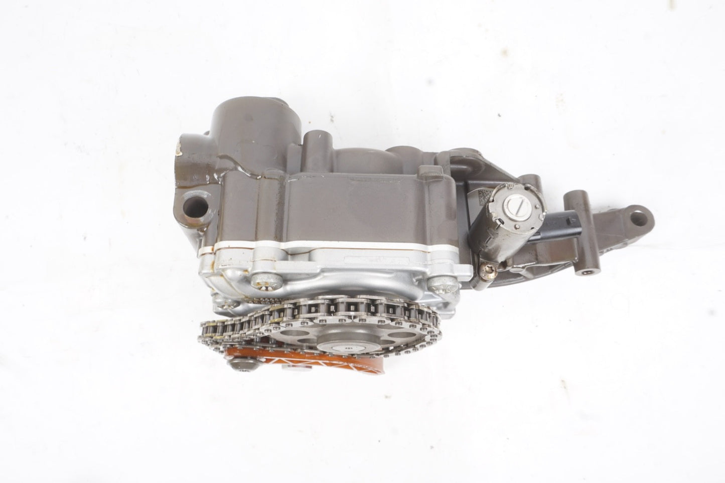 2005 - 2013 Mercedes W212 E350 C250 Engine Motor Oil Pump Assembly OEM