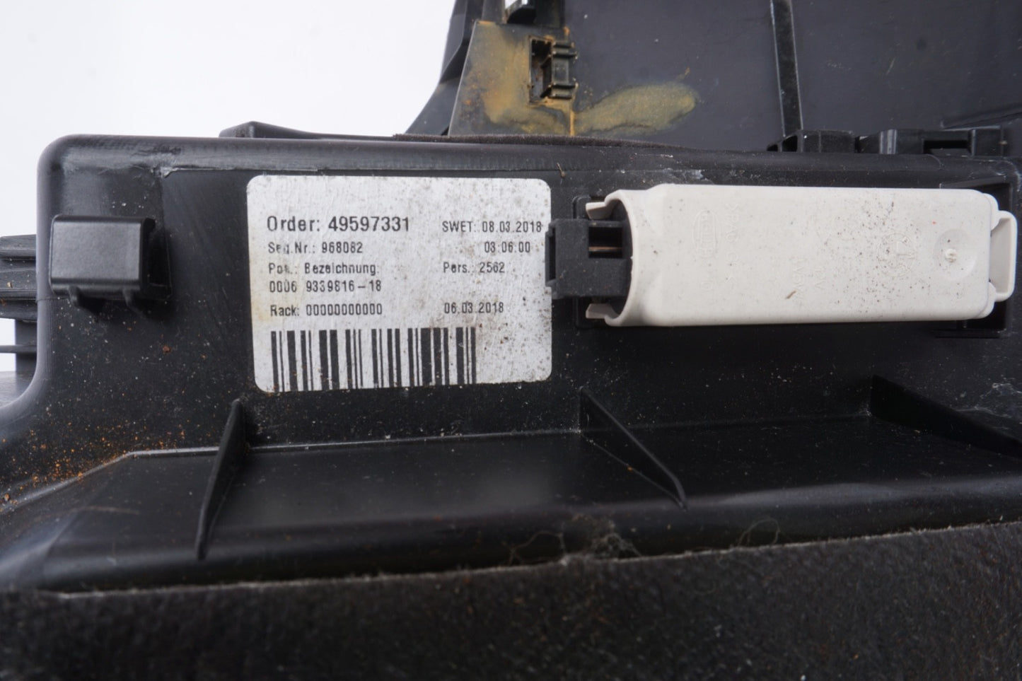 2018 - 2022 BMW X2 F39 OEM Dashboard Glove Box Storage