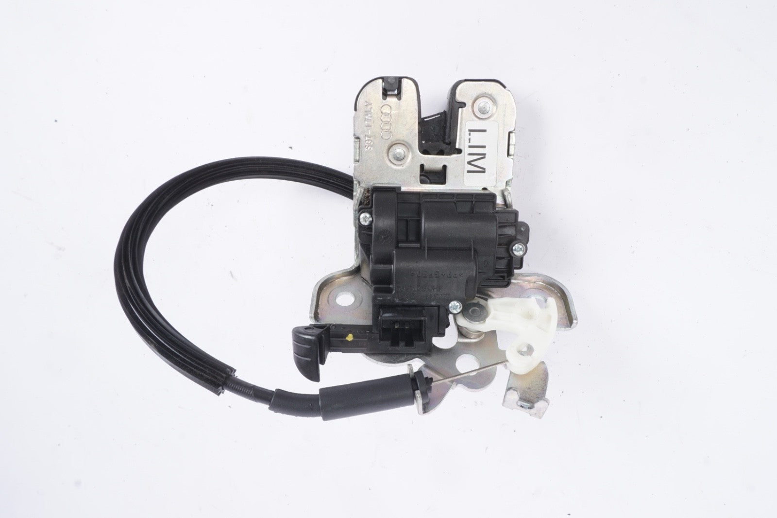 11-18 Audi A8L Quattro Rear Trunk Lock Latch Actuator 4H0827505A Oem