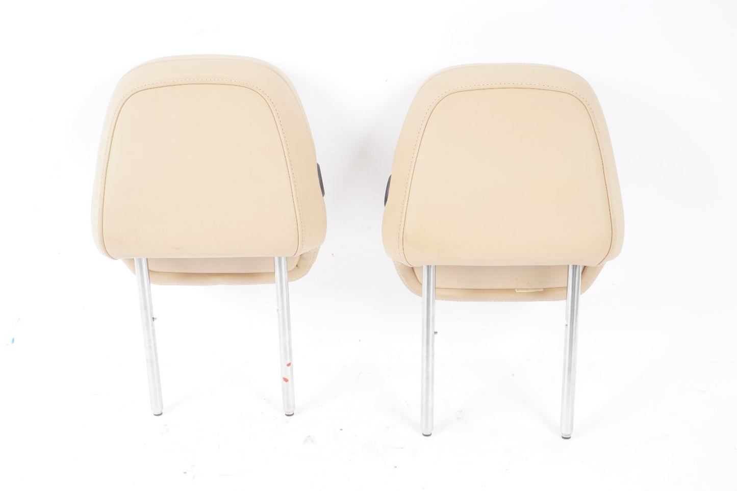 11-18 Porsche Cayenne 958 Front Seat Headrest Left & Right OEM