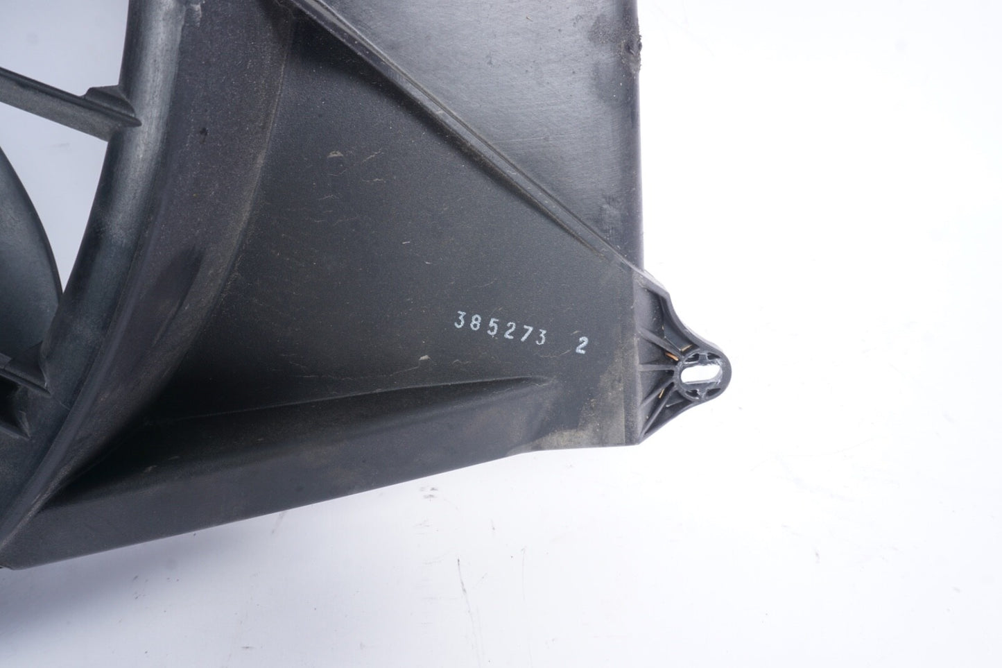 03-12 Mercedes R230 SL500 SL550 Engine Cooling Radiator Fan SHROUD ONLY OEM