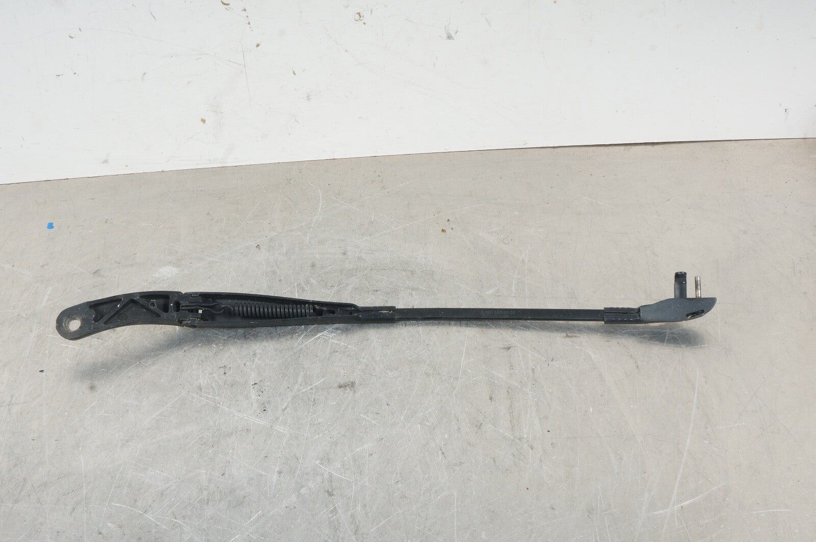 07-13 W221 MERCEDES BENZ S550 S600 S63 WIPER ARM LEFT  SIDE