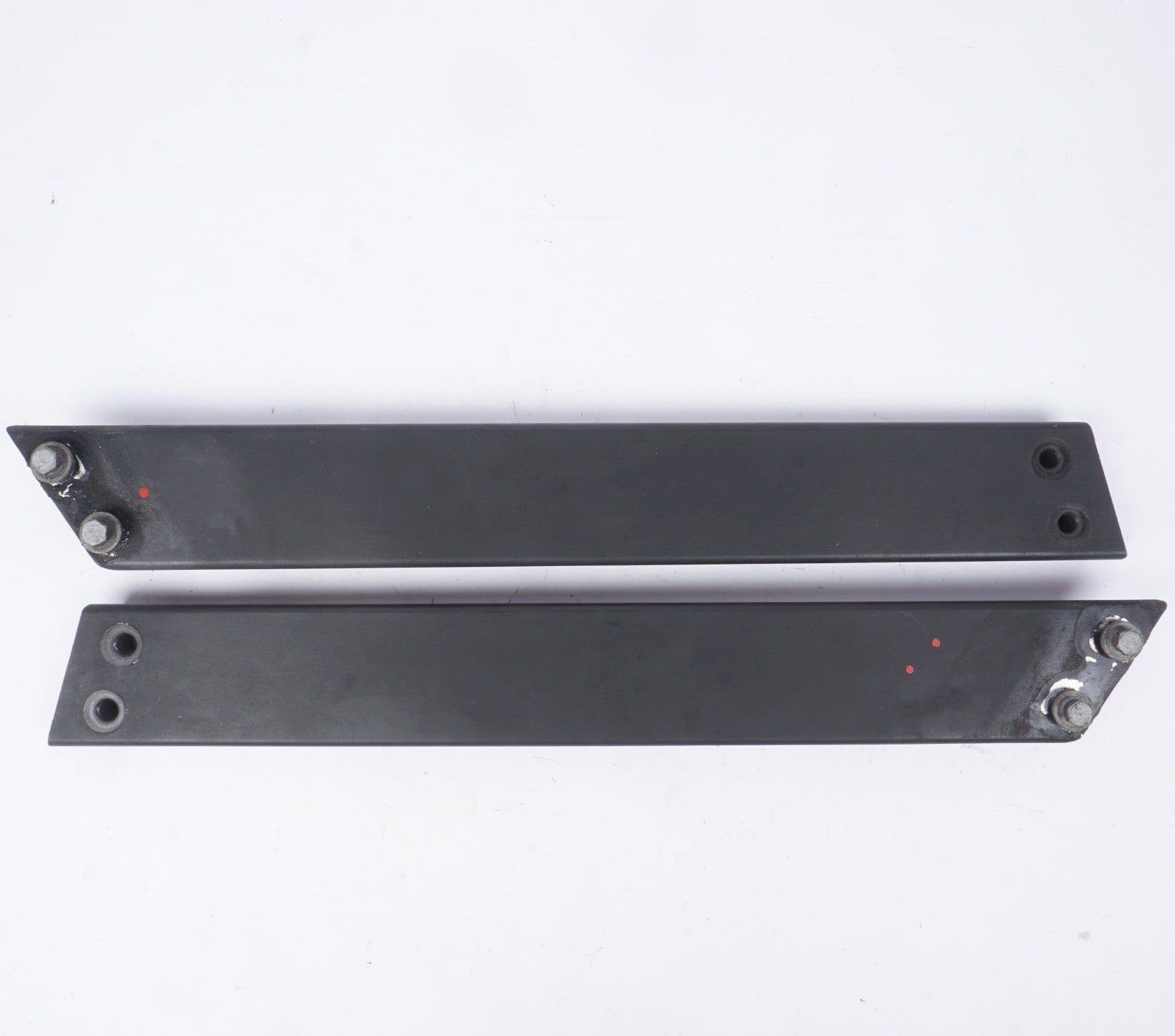 2011 - 2017 Audi A8 D4 2011 Left Right Radiator Support Brace Bracket Set