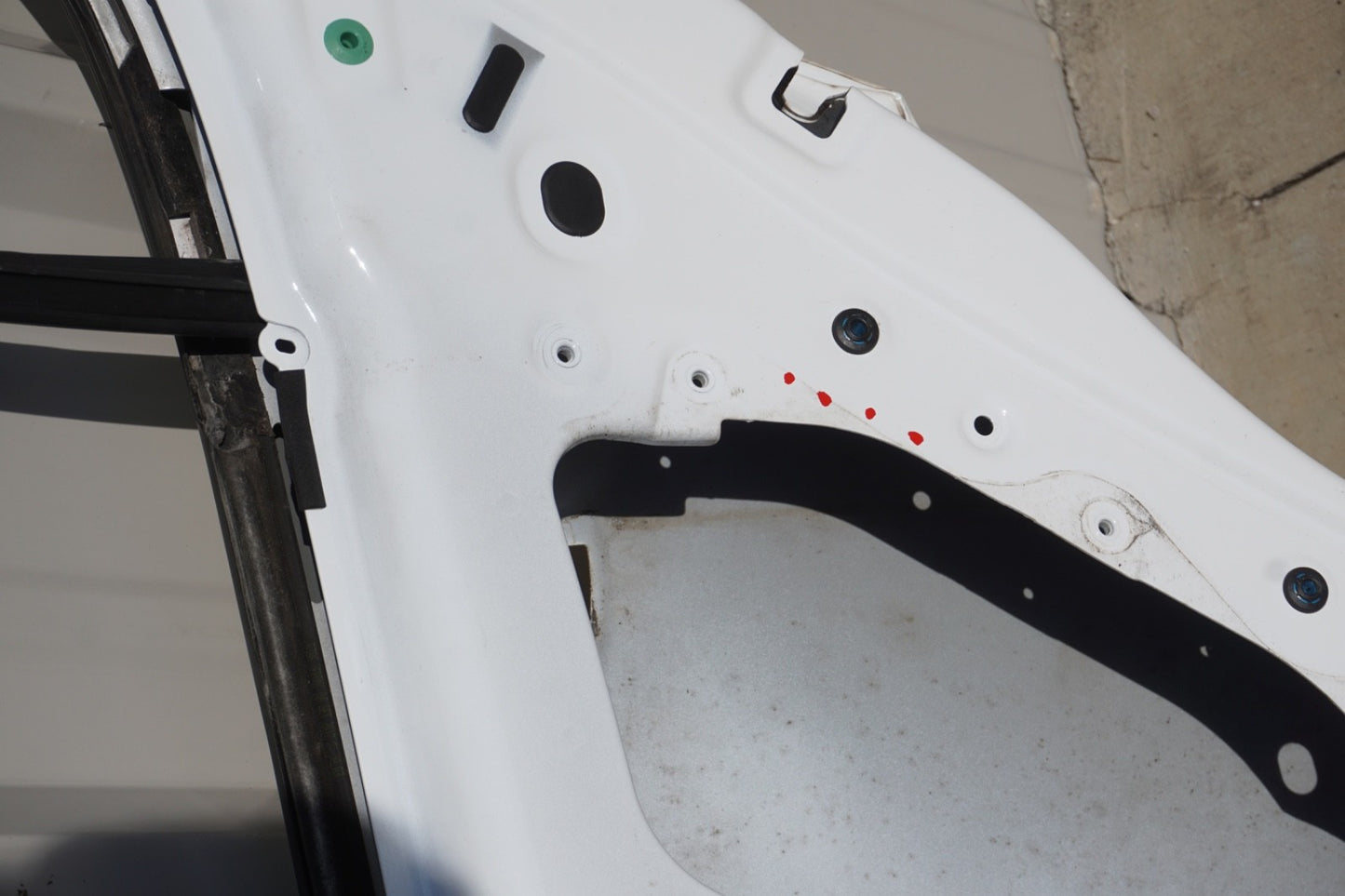 2017 - 2024 ALFA ROMEO STELVIO REAR RIGHT PASS EXTERIOR DOOR SHELL WHITE OEM