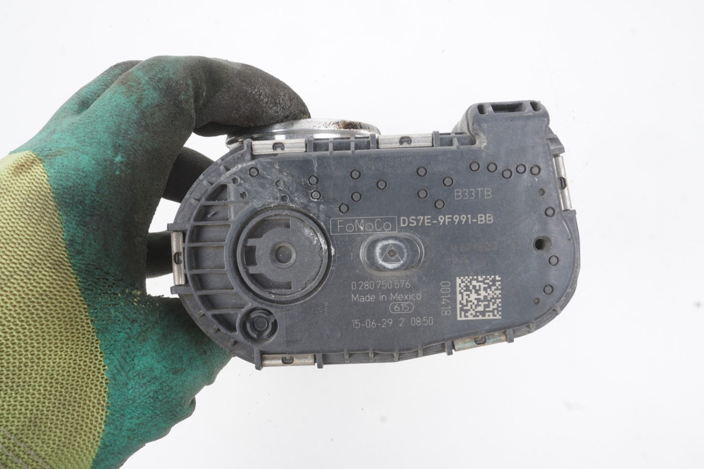 2015 - 2018 Ford Escape 2.0 Engine Throttle Body Unit OEM