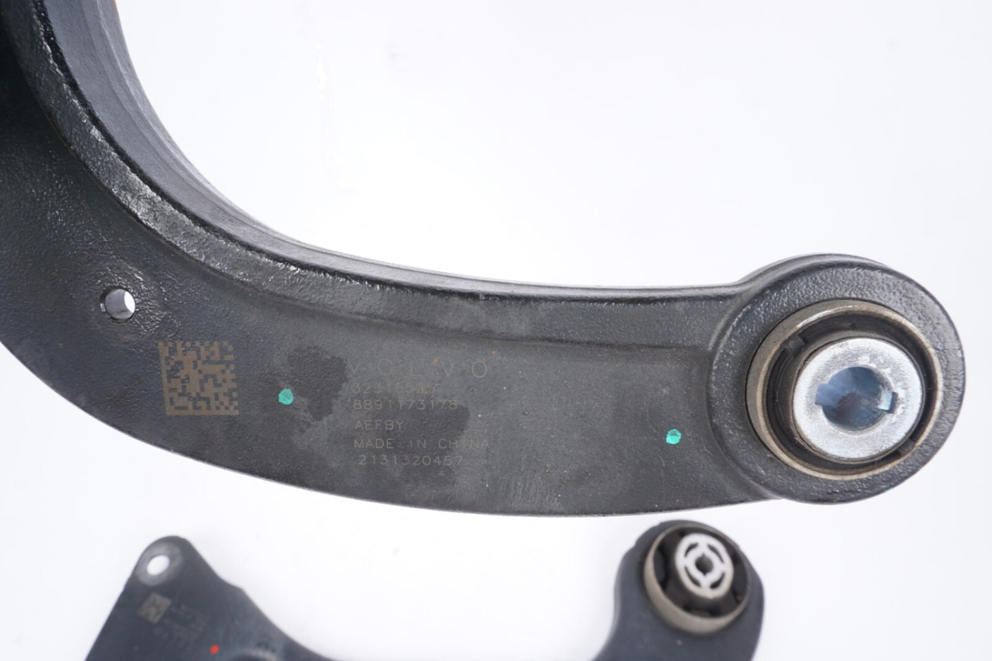 2021 - 2023 POLESTAR 2 AWD REAR RIGHT PASSENGER SIDE LATERAL CONTROL ARM OEM